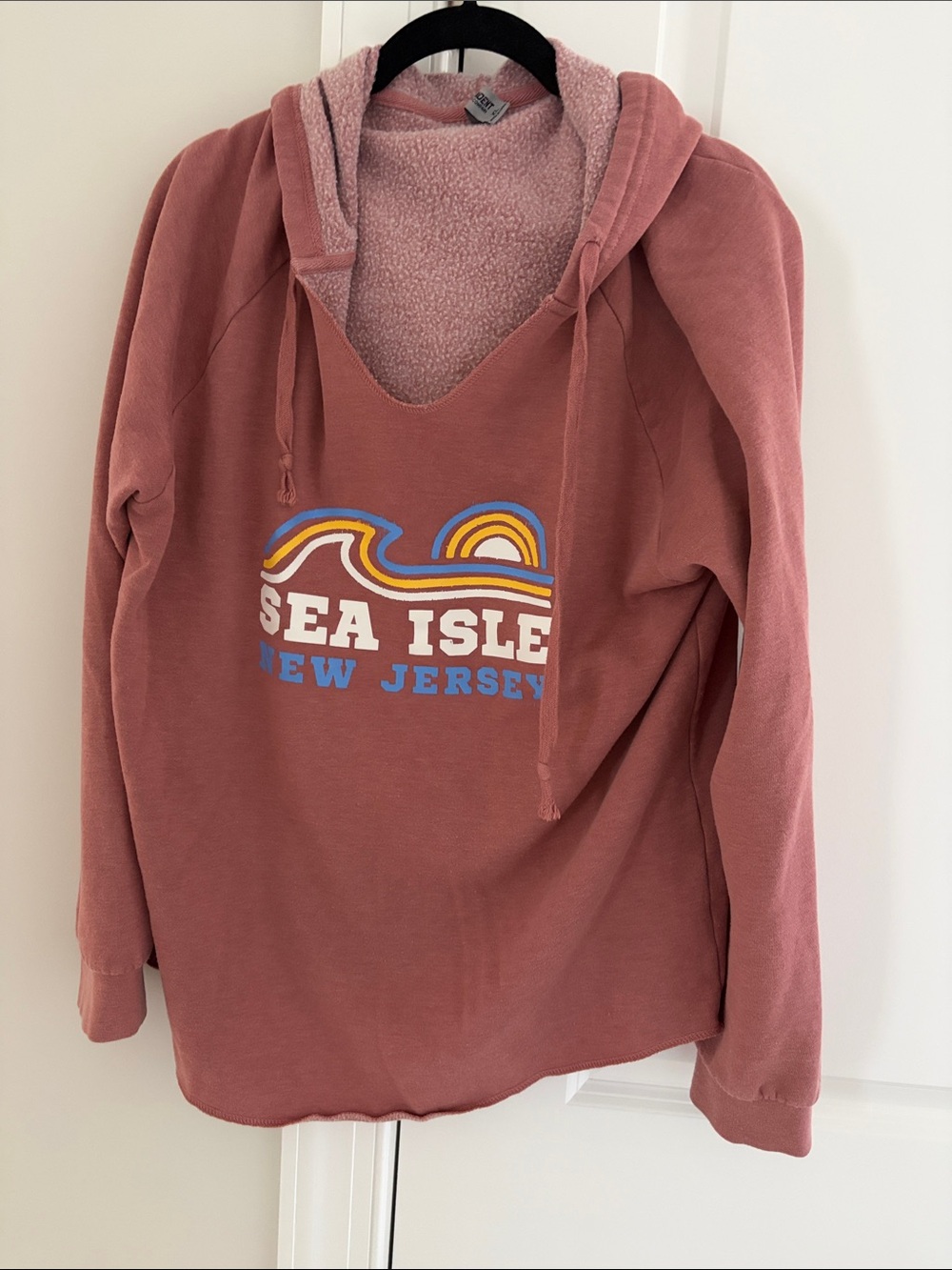 Sea Isle New Jersey hoodie for Women’s size XL